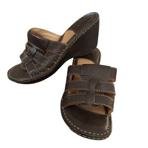 Born Y2K Platform Wedge Pebbled Brown Leather Sandals Size 8